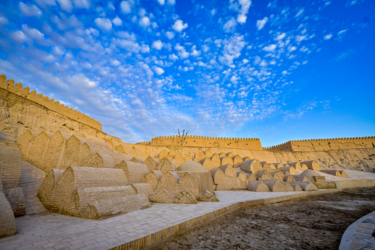 From Khiva: 3 Ancient Fortresses & Akhchakol Lake - slide 3